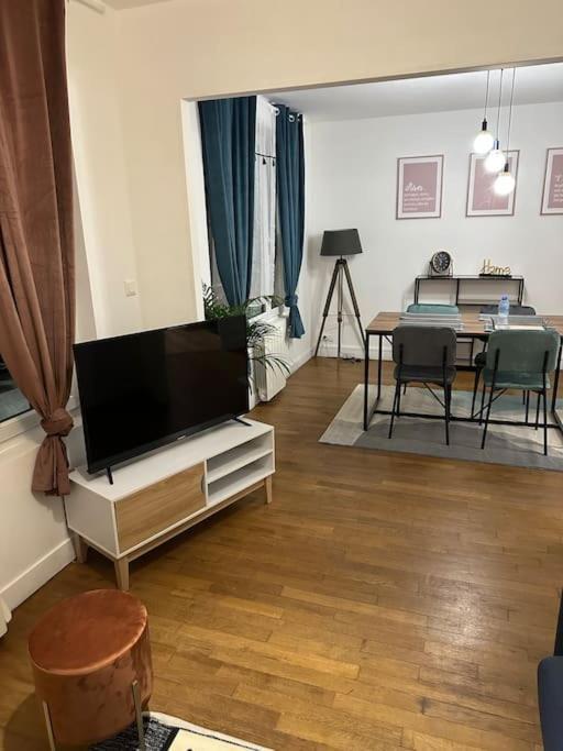 Amiens : Appartement Centre Ville Kültér fotó
